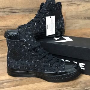 CONVERSE HIGH TOP BRAND NEW